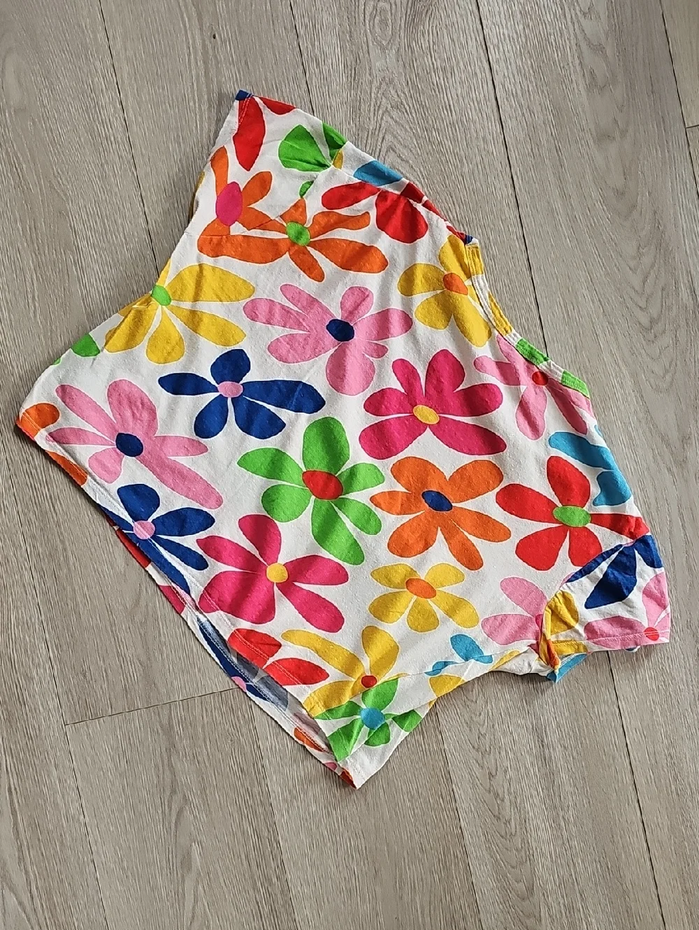 Zara Bright Floral Diagonal Seam Boxy Cropped Tee, Small - Picture 6 of 11